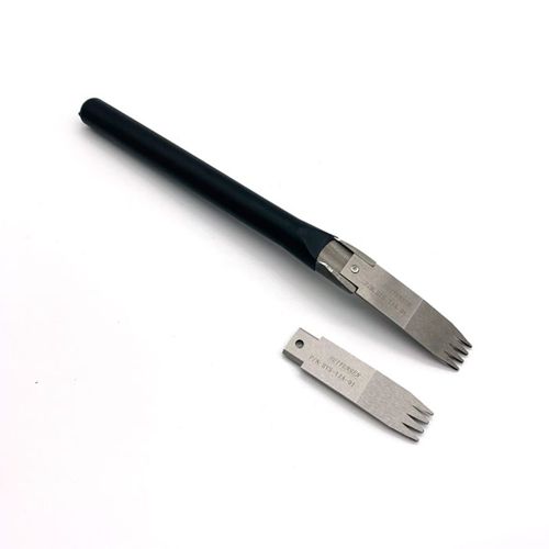 Custom industrial knife