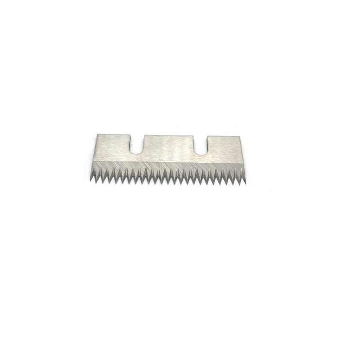 Serrated sealing blades
